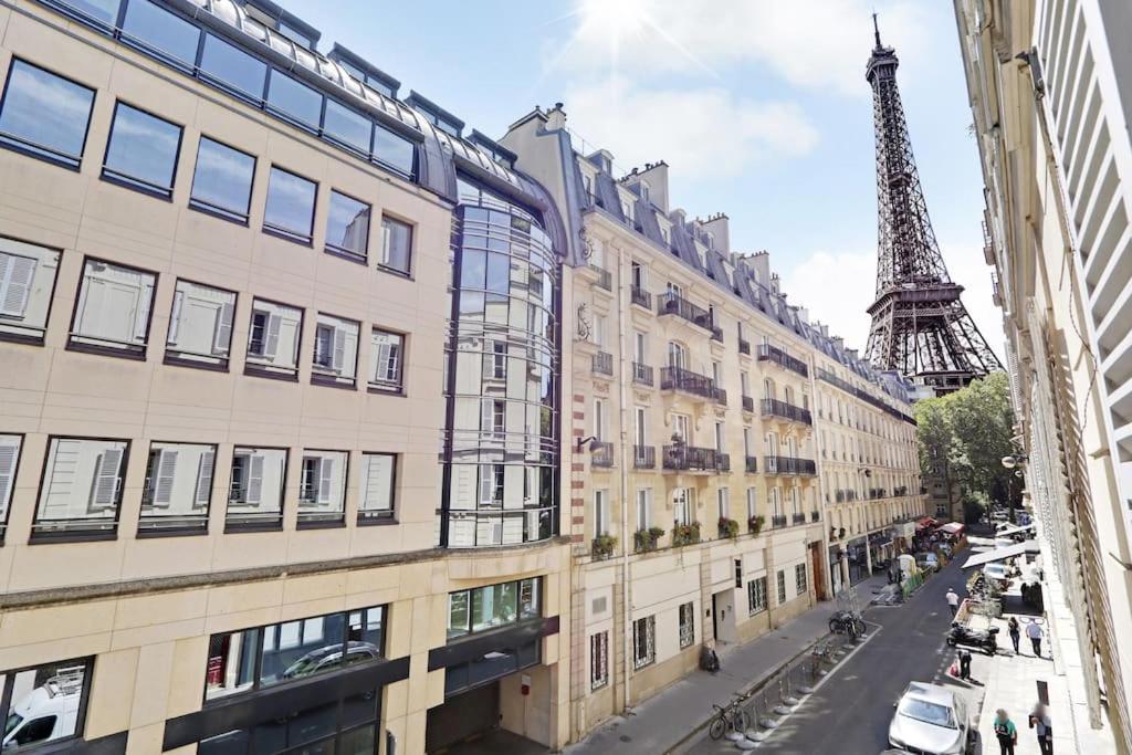 Ferienwohnung Sejour Au Pied De La Tour Eiffel Paris Exterior foto